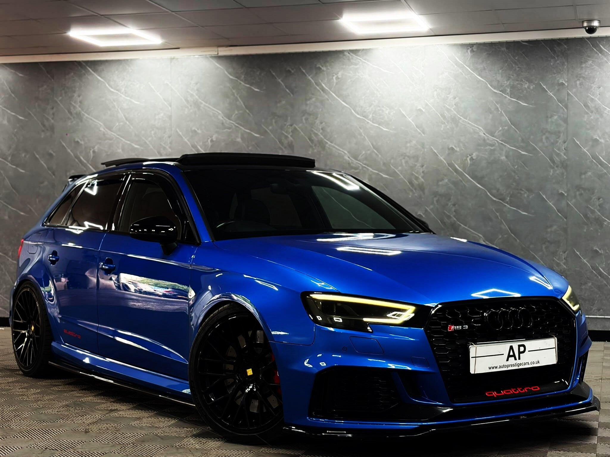 Audi RS3 secondary view